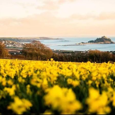 Spacious 1 Bedroom Apartment Near Seafront Penzance Exteriör bild