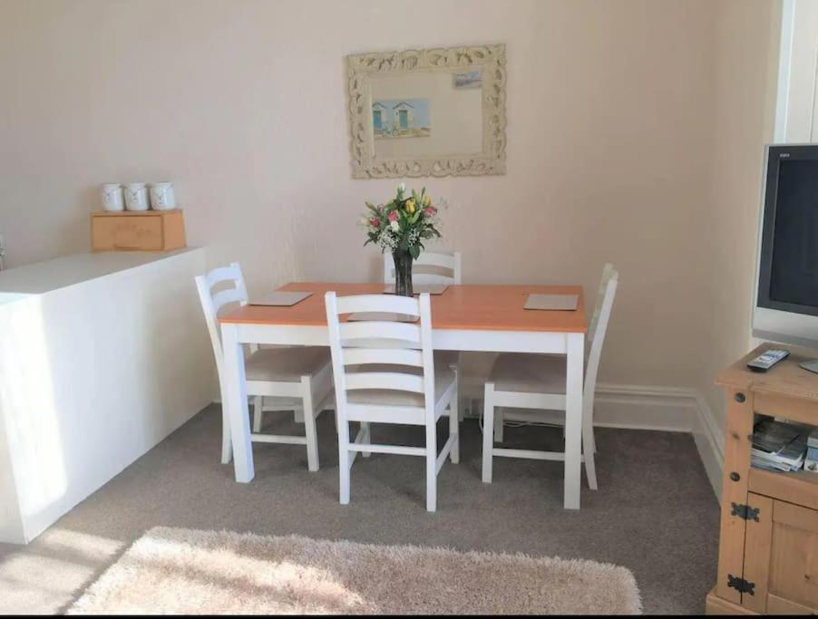 Spacious 1 Bedroom Apartment Near Seafront Penzance Exteriör bild