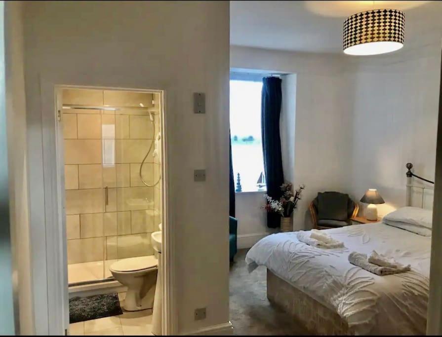 Spacious 1 Bedroom Apartment Near Seafront Penzance Exteriör bild
