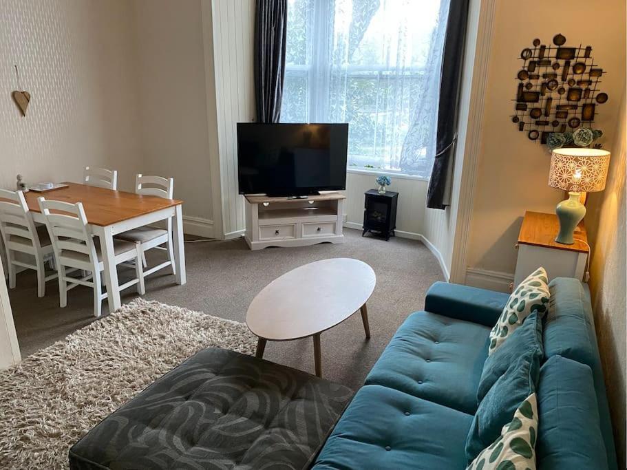 Spacious 1 Bedroom Apartment Near Seafront Penzance Exteriör bild