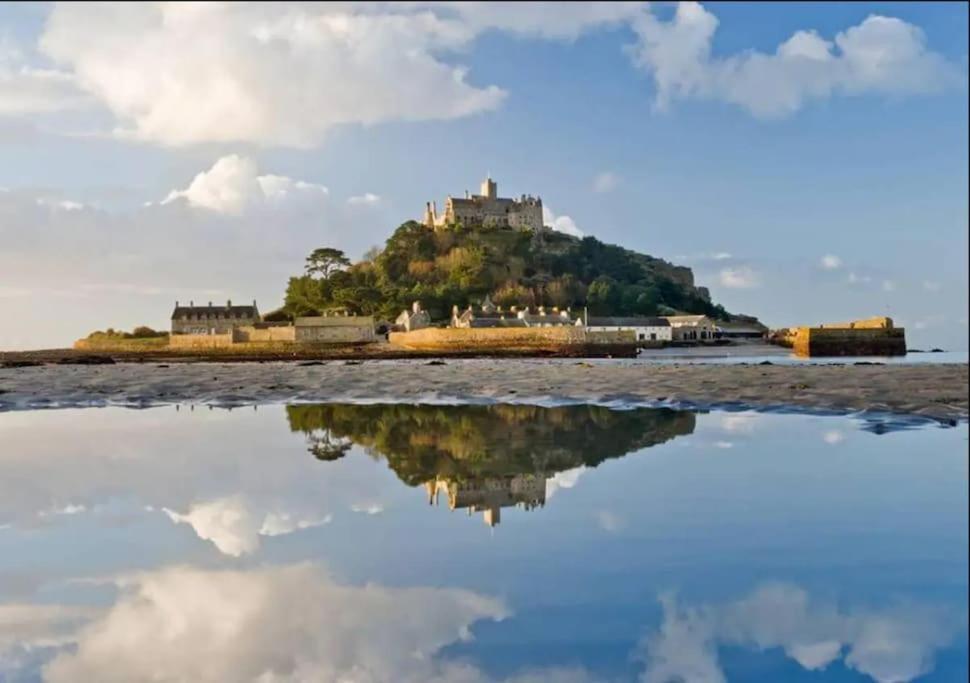 Spacious 1 Bedroom Apartment Near Seafront Penzance Exteriör bild